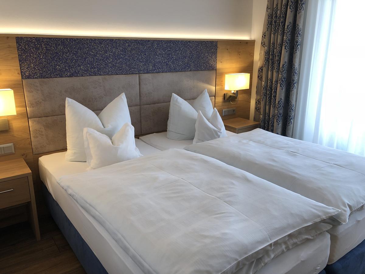 Urlaubshotel Binder Büchlberg Екстериор снимка